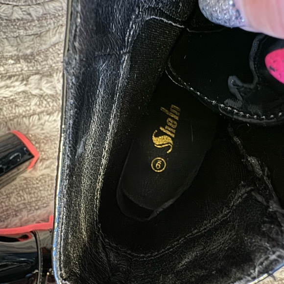 SHEIN black patent boots Size 9 - Picture 3 of 4